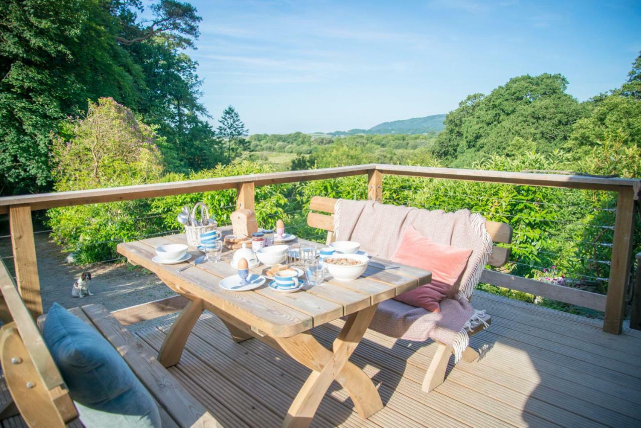 Little Kestrel Cabin Pennal 외부 사진